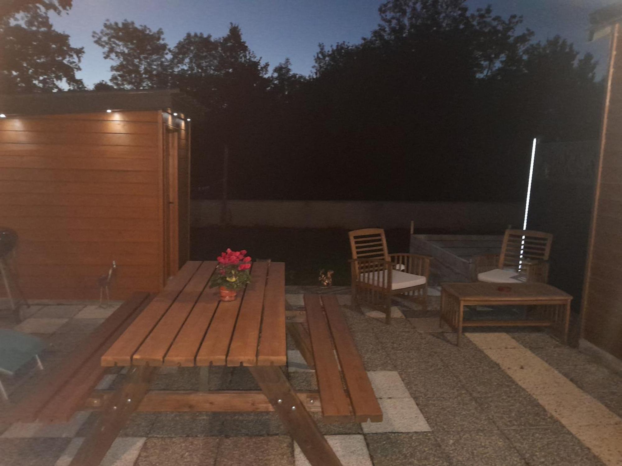 Le Petit Pays Appartement Montgivray Buitenkant foto